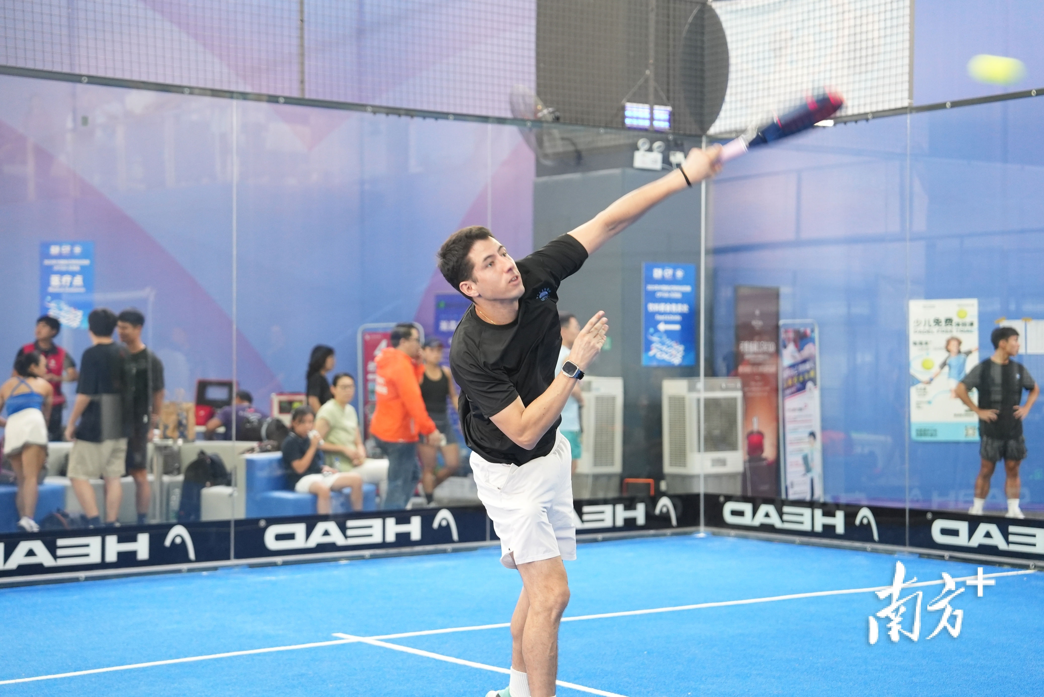 设置了男双, AA, 美国