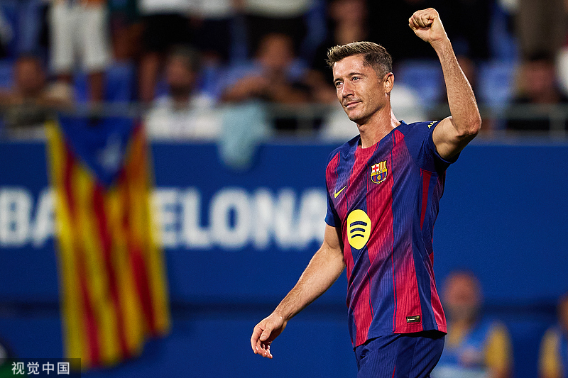 处在伤病中, 场进行 处在伤病中, 场进行