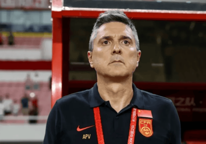 鉴于对手的, 安东尼奥对